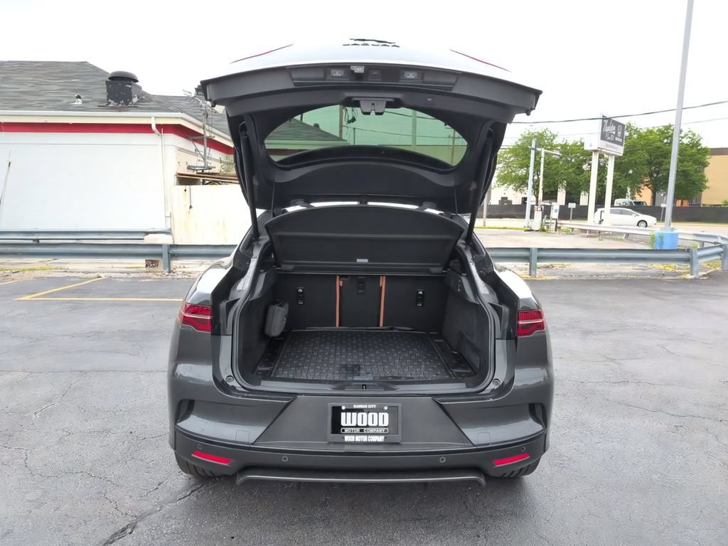 Used 2024 Jaguar I-PACE R-Dynamic HSE AWD/4WD image 16