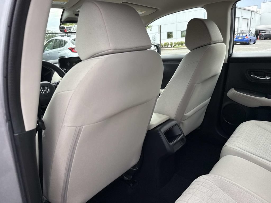 Used 2024 Honda HR-V LX image 13