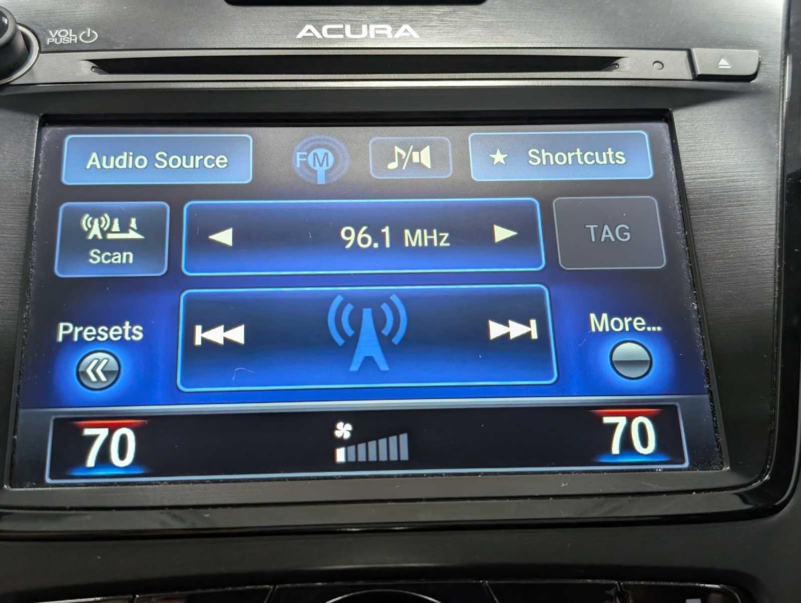 Used 2017 Acura RDX w/ Advance Package AWD/4WD image 24