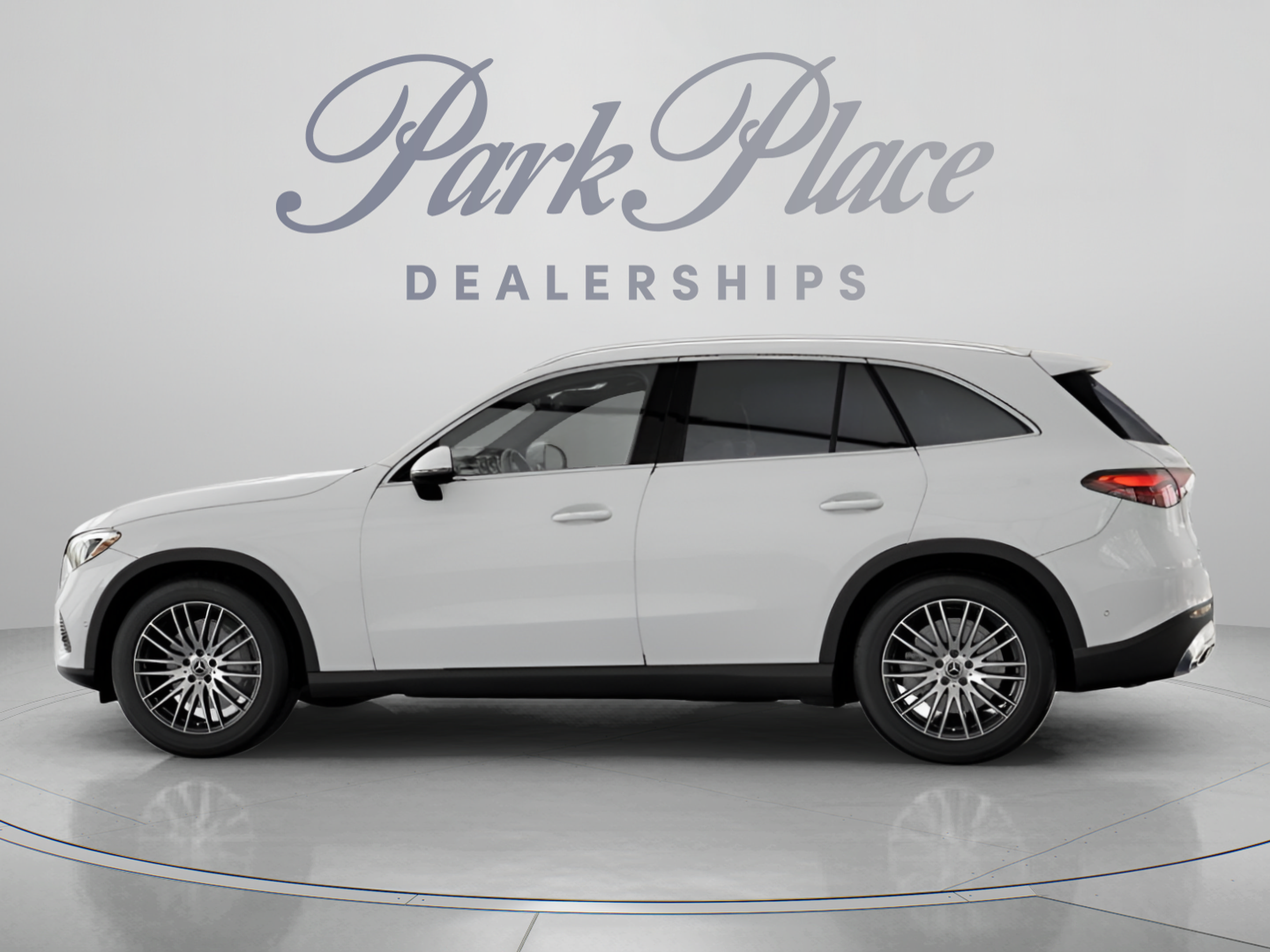 Certified 2026 Mercedes-Benz GLC 300 image 8