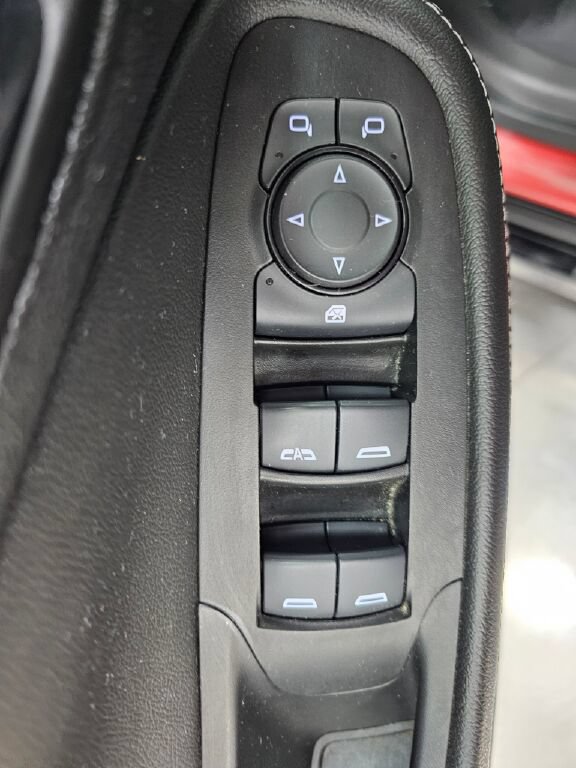 Used 2024 Buick Encore GX Sport Touring FWD image 24