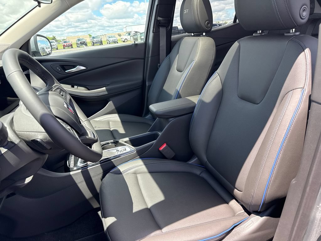 New 2026 Buick Encore GX Sport Touring w/ Comfort Package AWD/4WD image 15