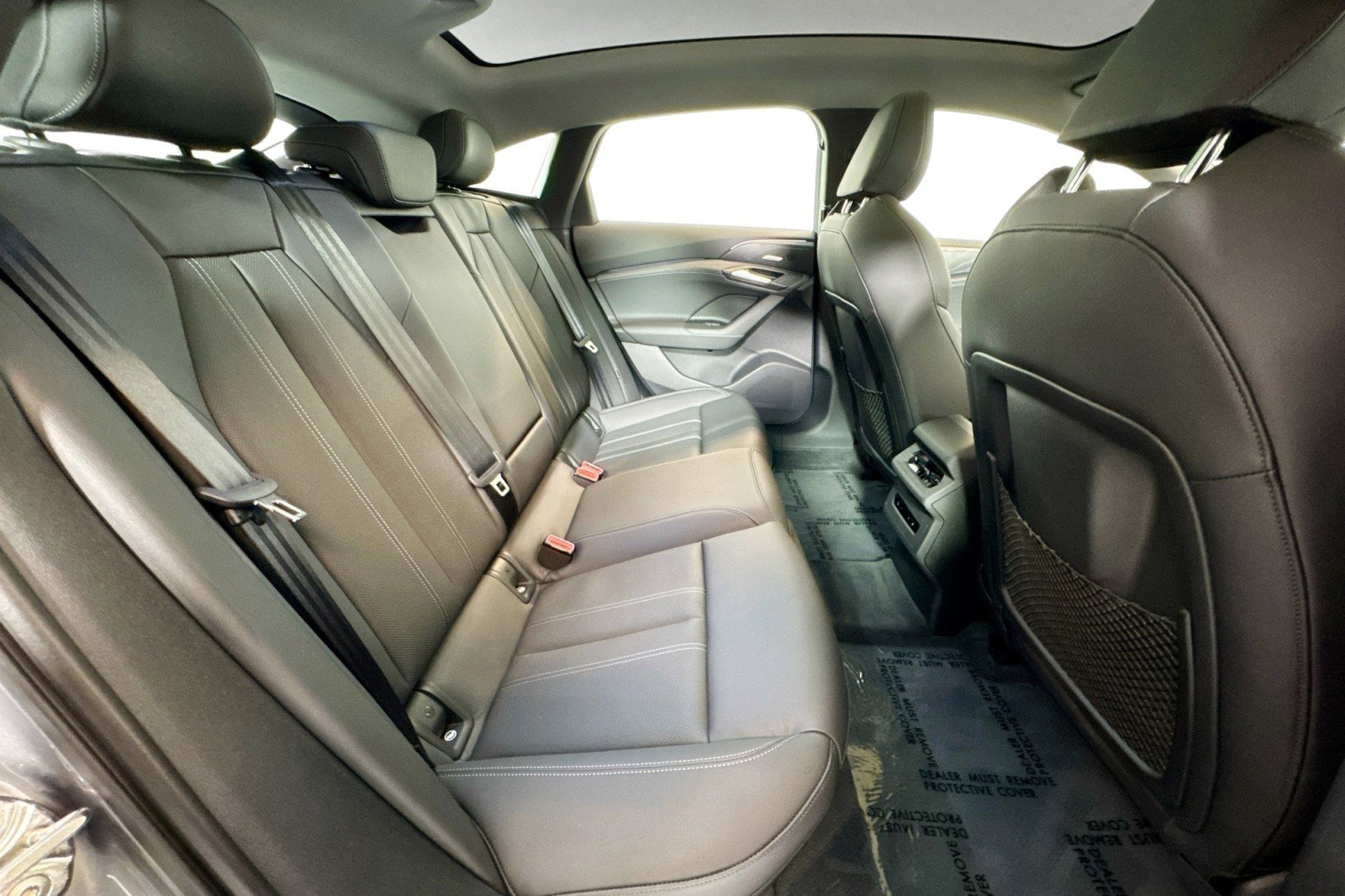 Used 2025 Audi A6 e-tron Prestige w/ Black Warm Weather Package image 24