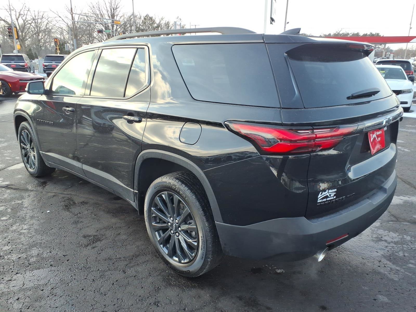 Used 2023 Chevrolet Traverse RS w/ LPO, Floor Liner Package image 6