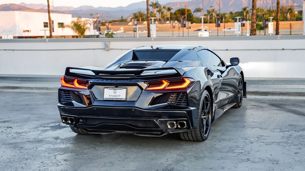 Used 2020 Chevrolet Corvette Stingray w/ 2LT Preferred Equipment Group image 9