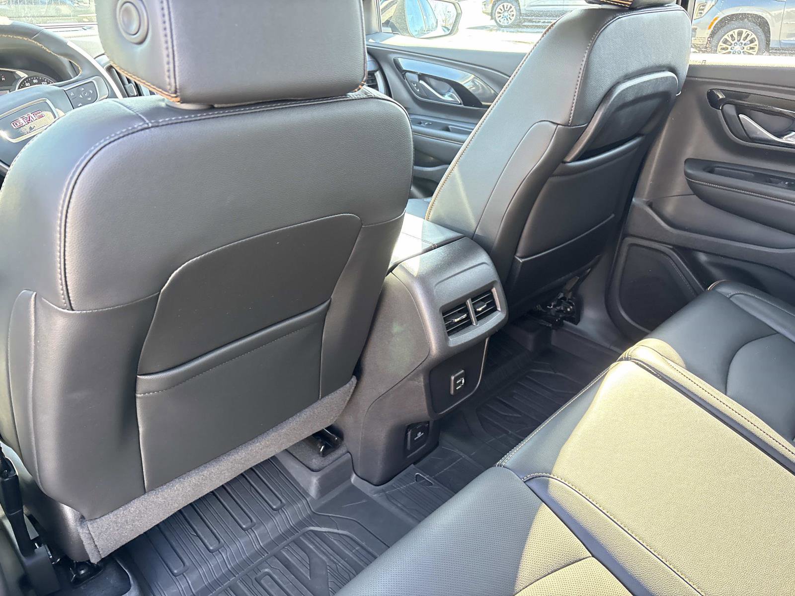 Certified 2024 GMC Terrain AT4 w/ Infotainment Package II image 28