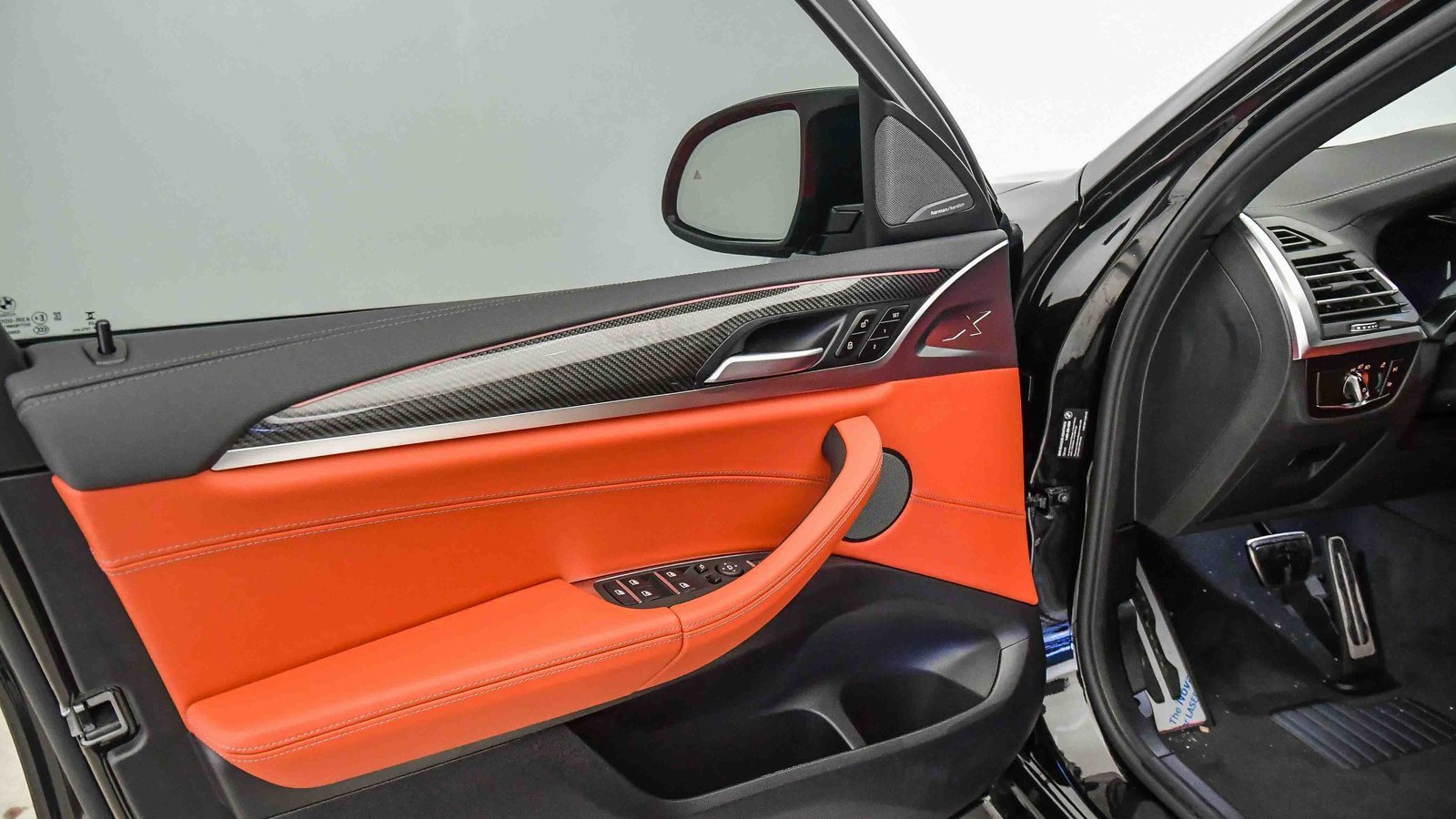 New 2025 BMW X4 M w/ Competition Package image 29