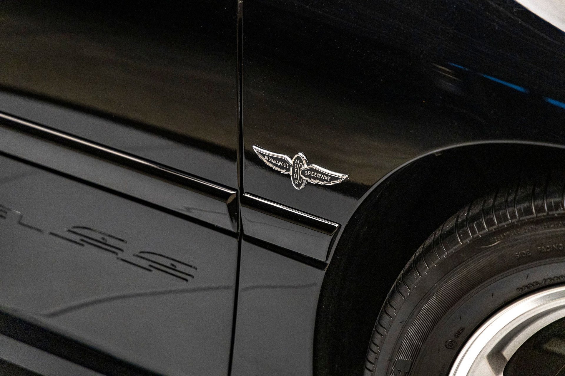 Used 2004 Chevrolet Impala SS image 38