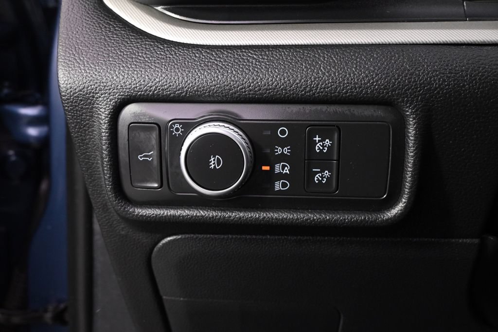Used 2020 Ford Explorer XLT w/ Equipment Group 202A AWD/4WD image 24