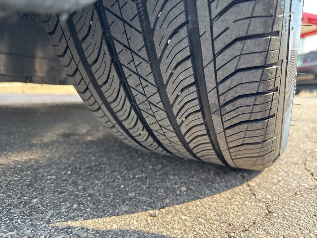 Used 2018 Buick Regal Essence w/ Driver Confidence Package #1 image 43