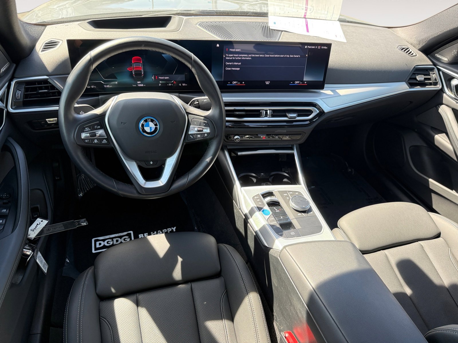 Used 2023 BMW i4 eDrive35 image 15