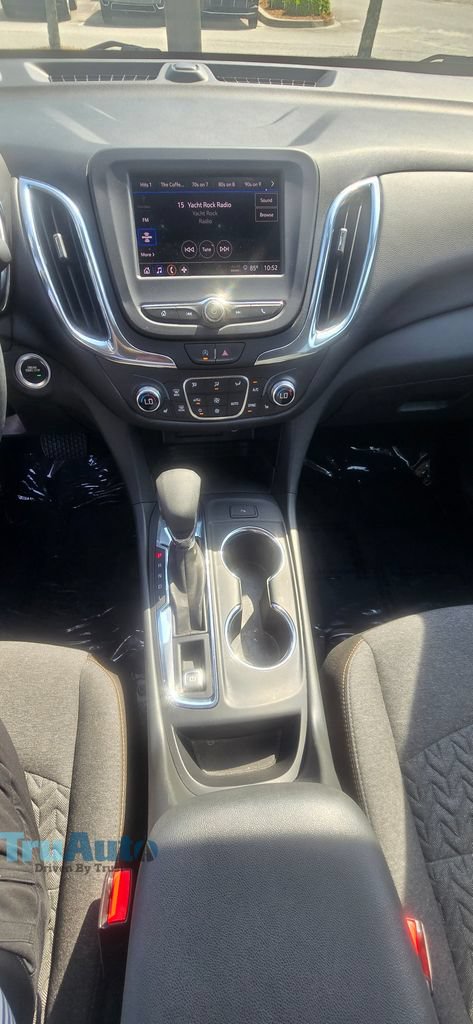 Used 2023 Chevrolet Equinox LT AWD/4WD image 35