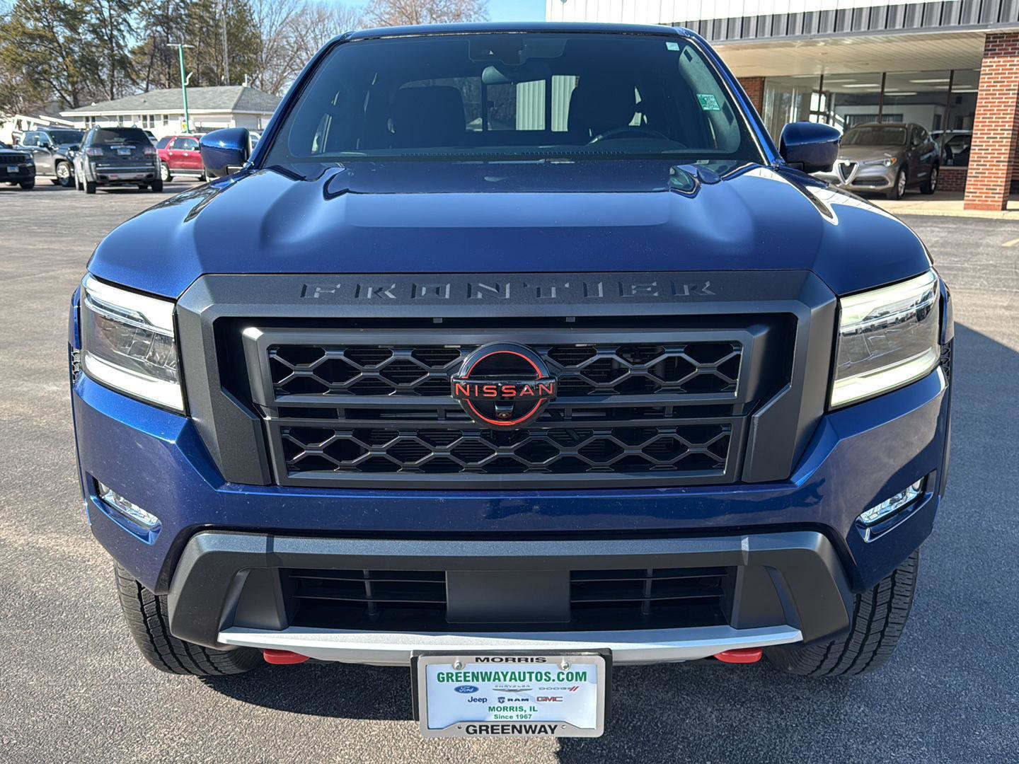 Used 2022 Nissan Frontier PRO-4X image 3