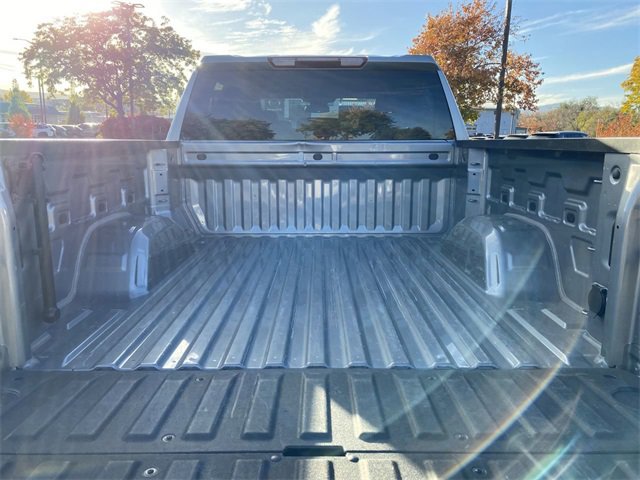 Used 2025 GMC Sierra 1500 SLT image 27