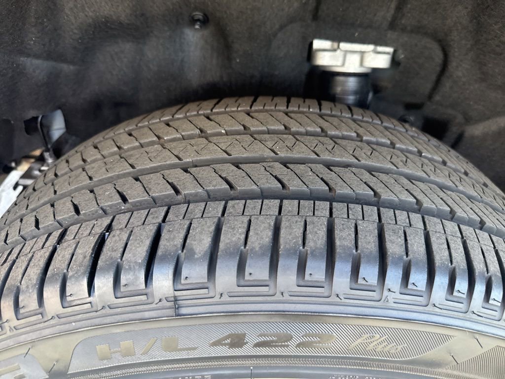 Certified 2024 Jeep Grand Cherokee Limited image 13