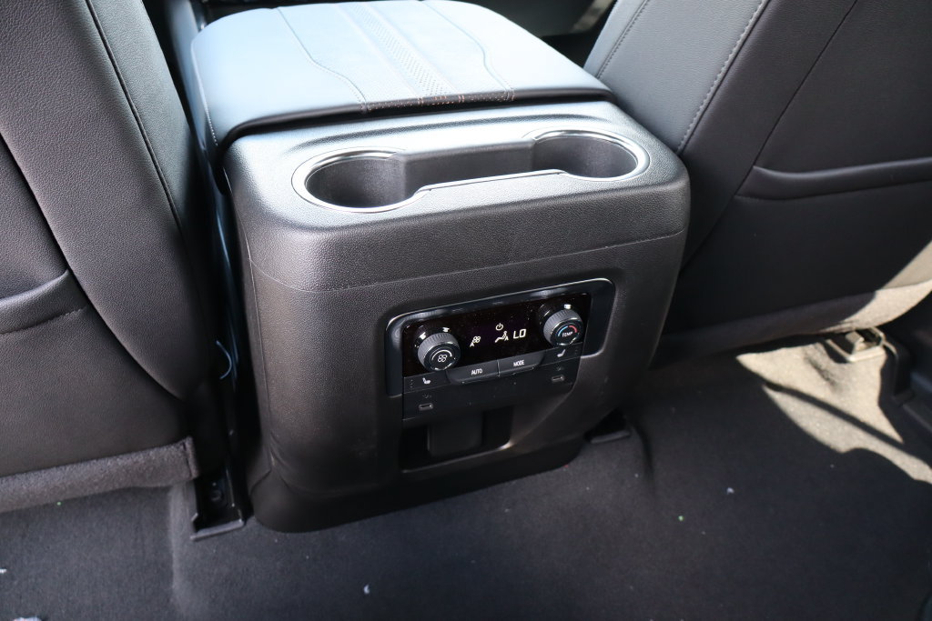 New 2026 Chevrolet Suburban High Country AWD/4WD image 48