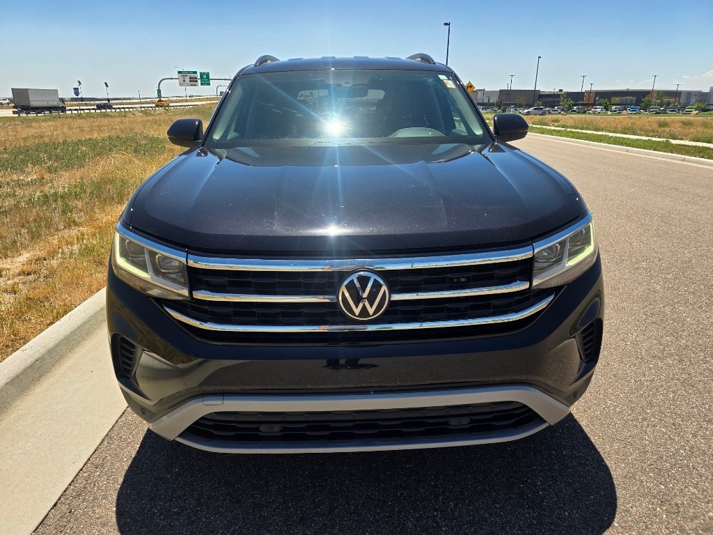 Used 2023 Volkswagen Atlas SE w/ Black Wheel Package AWD/4WD image 8