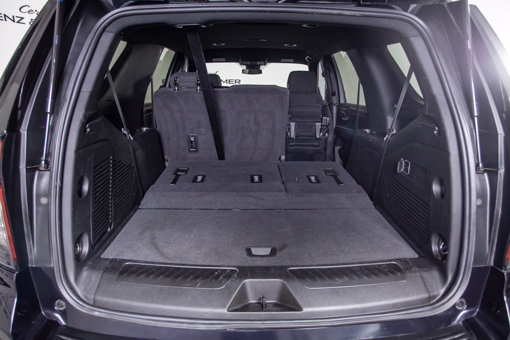 Used 2024 Chevrolet Tahoe LS RWD image 8
