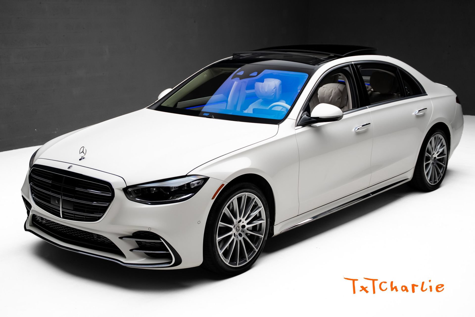 Used 2023 Mercedes-Benz S 580 4MATIC Sedan image 1