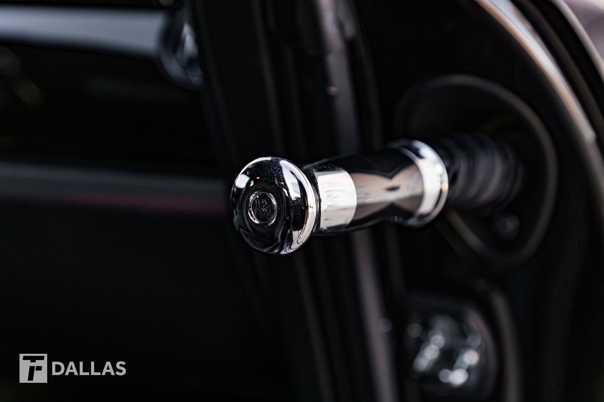 Used 2017 Rolls-Royce Wraith image 31