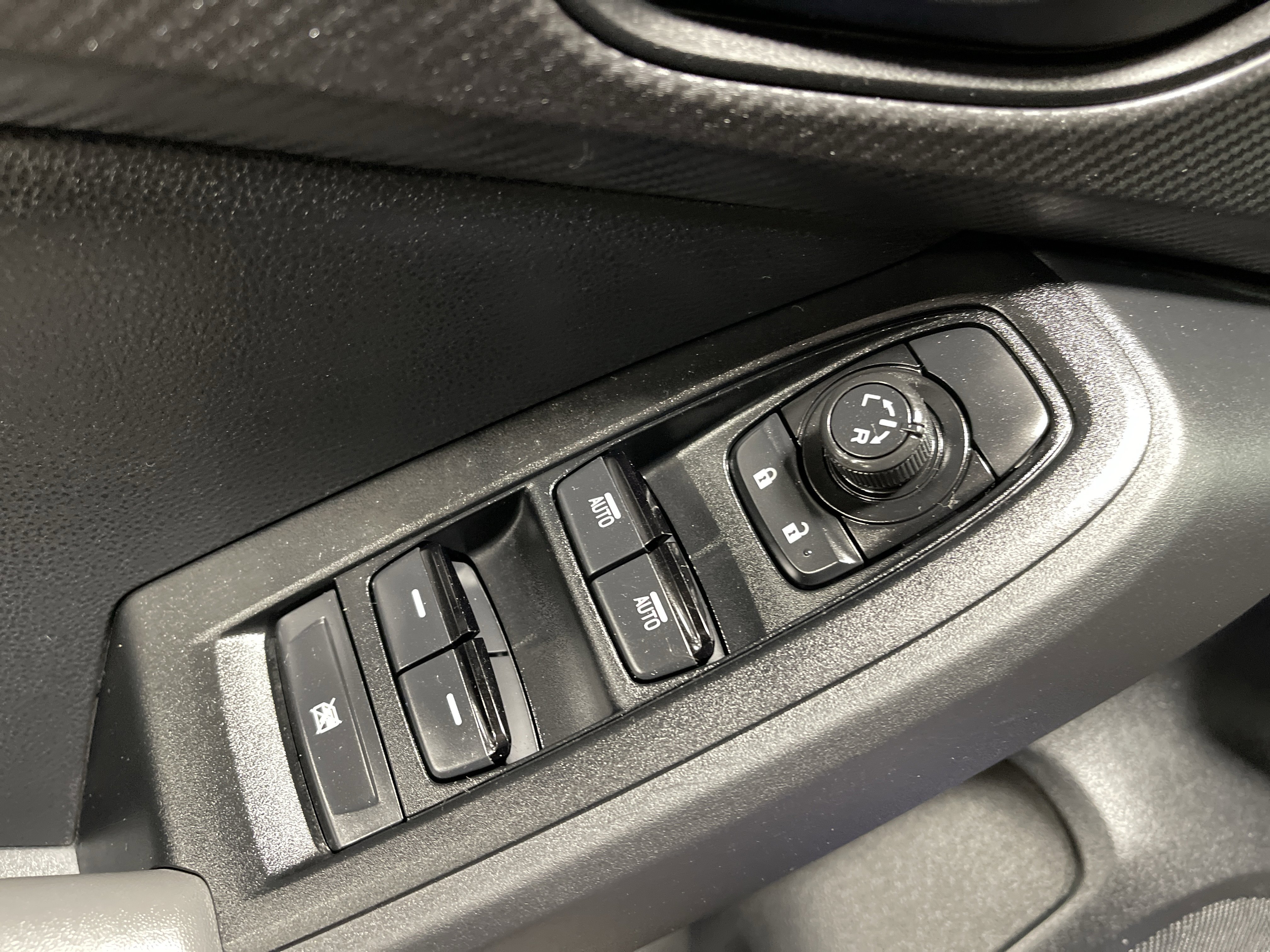 Used 2024 Subaru Crosstrek 2.5i Sport w/ Crosstrek Mirror Package image 7