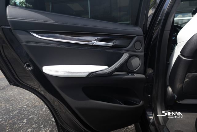Used 2019 BMW X6 M w/ Executive Package image 23