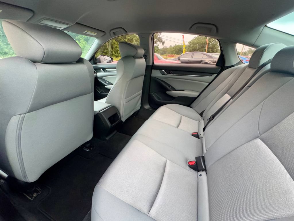 Used 2020 Honda Accord LX image 10