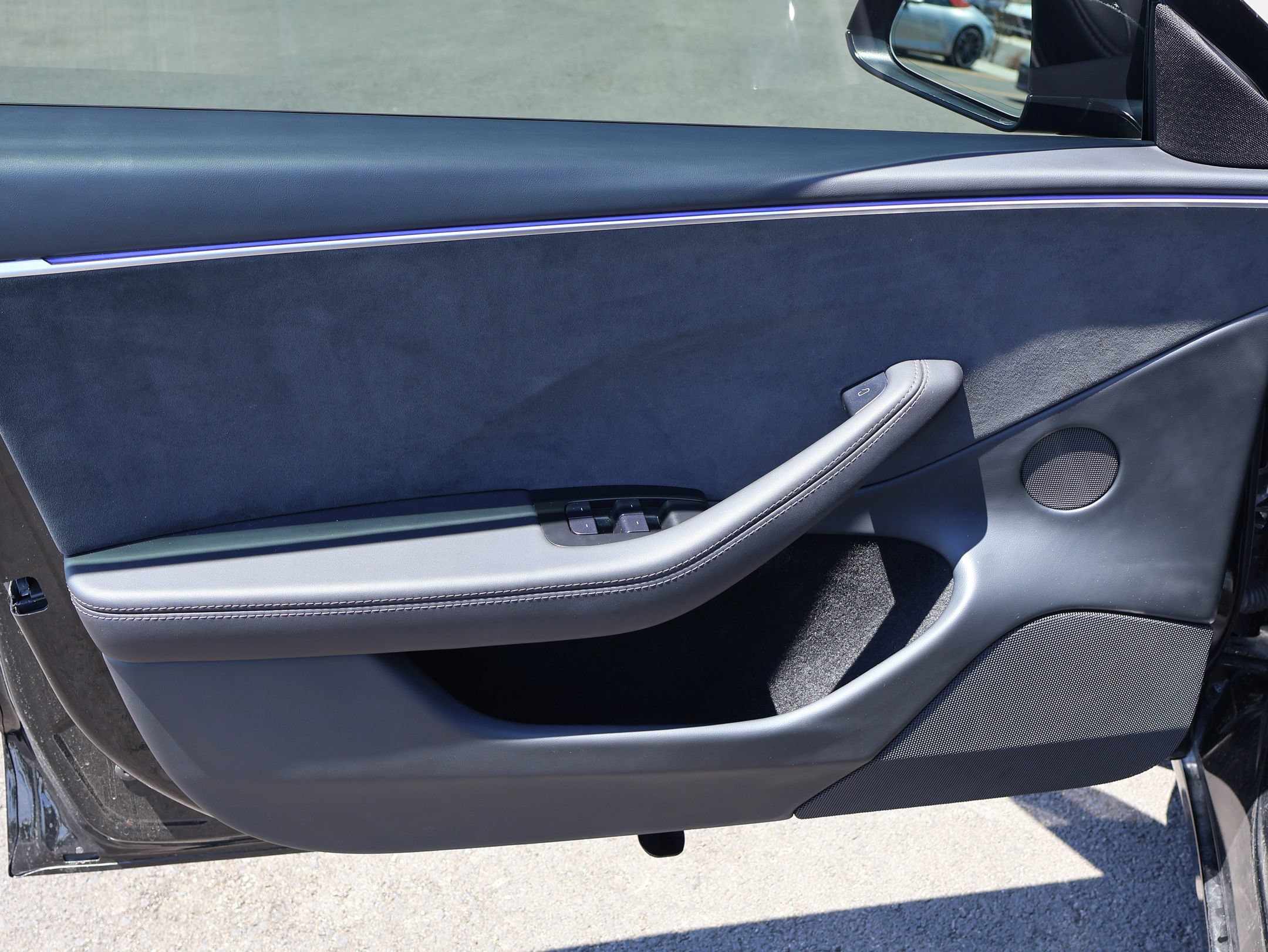 Used 2025 Tesla Model 3 Long Range AWD/4WD image 11