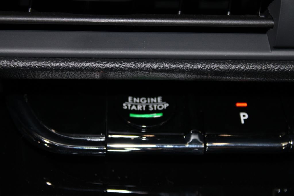 New 2026 Lincoln Corsair Reserve image 42