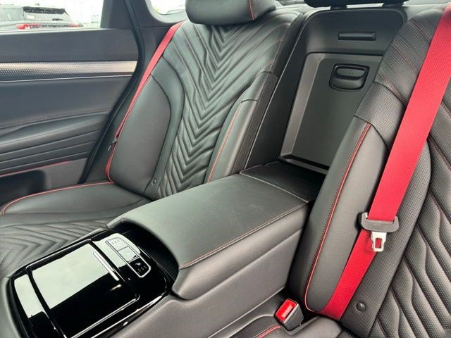 Used 2025 Genesis G80 3.5T Sport AWD/4WD image 28