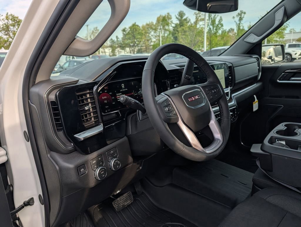 New 2026 GMC Sierra 1500 SLE w/ X31 Off-Road Package AWD/4WD image 10