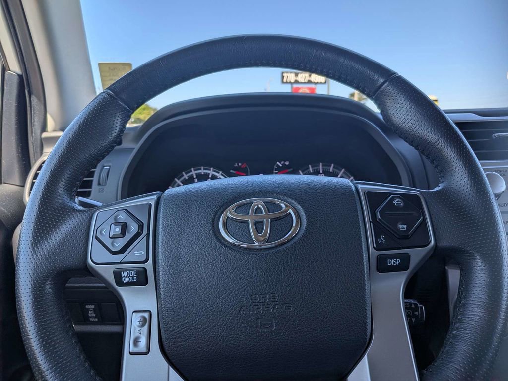 Used 2017 Toyota 4Runner SR5 Premium RWD image 28