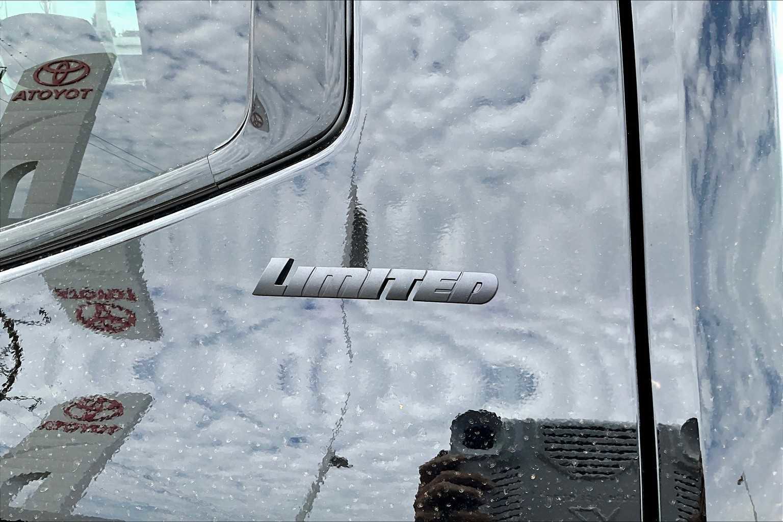 New 2026 Toyota Tundra Limited image 17