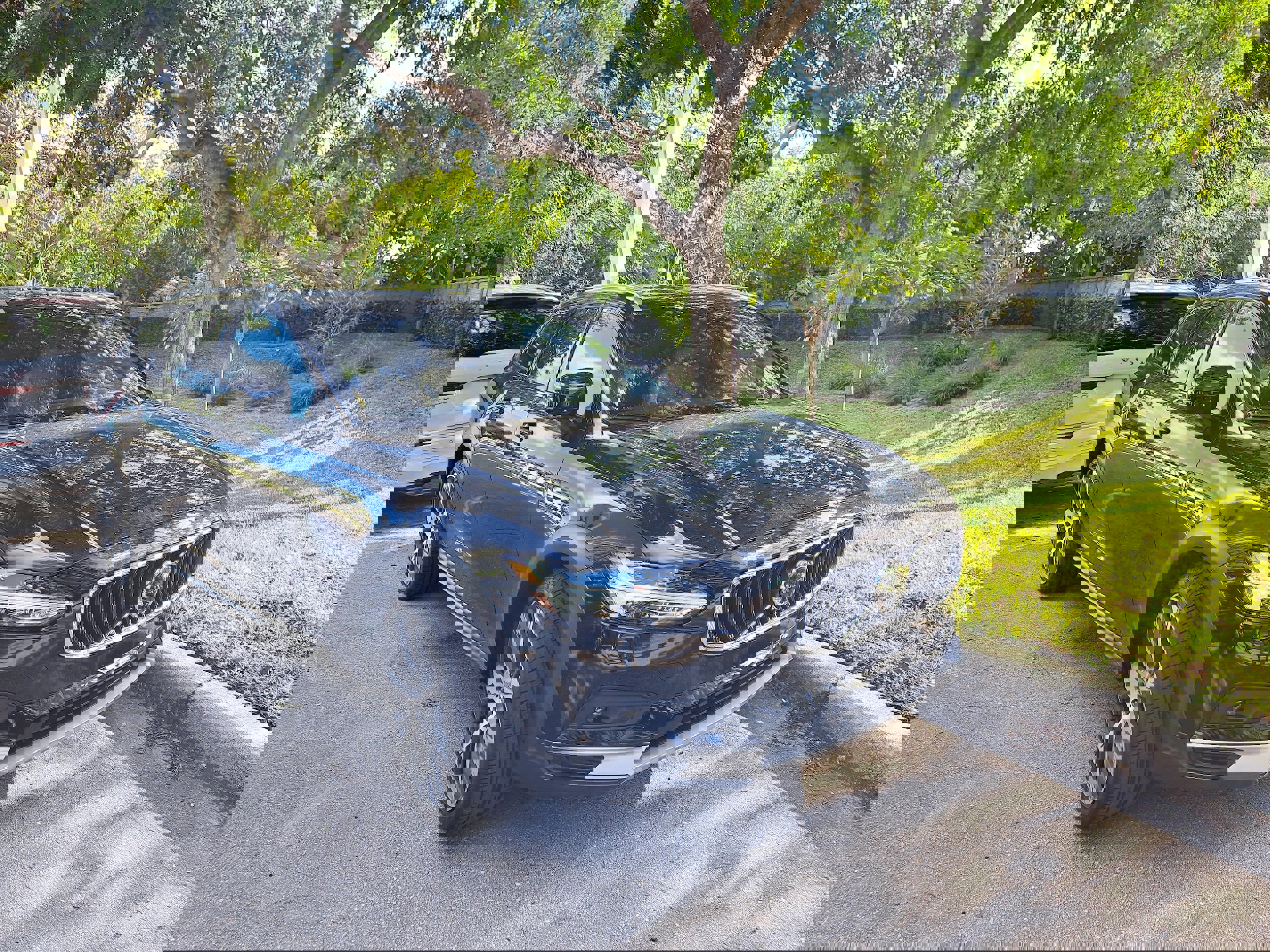 Certified 2025 Volvo V90 B6 Cross Country Ultra w/ Protection Package Premier image 1