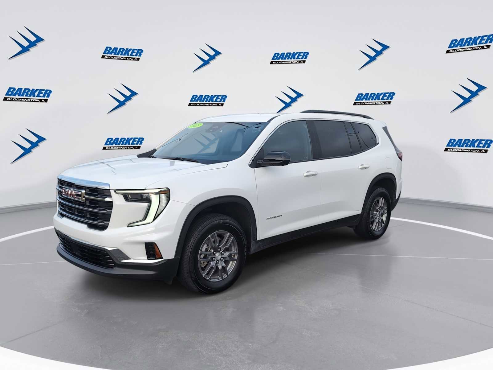 Used 2025 GMC Acadia Elevation image 4