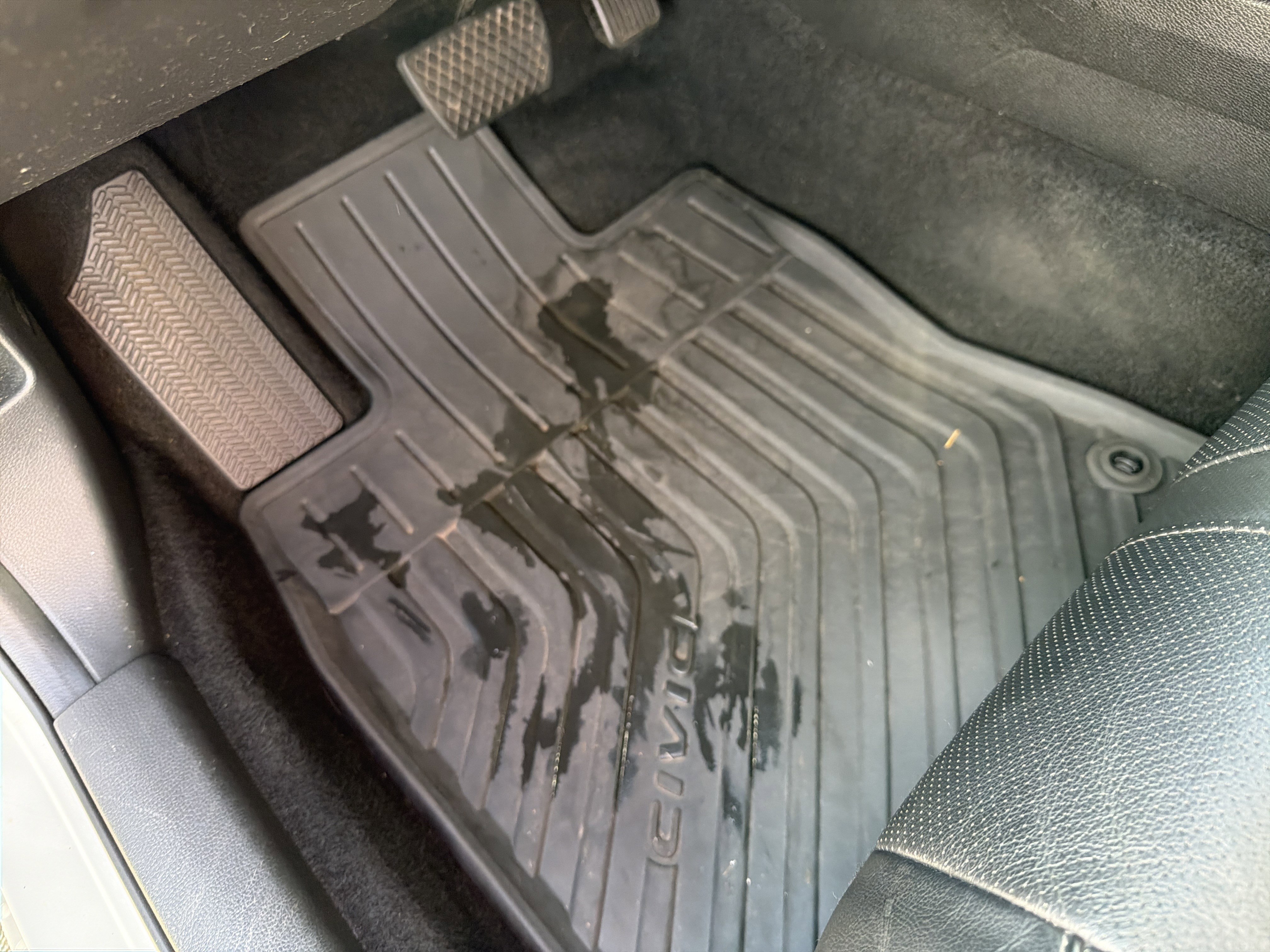 Used 2018 Honda Civic EX-L image 17