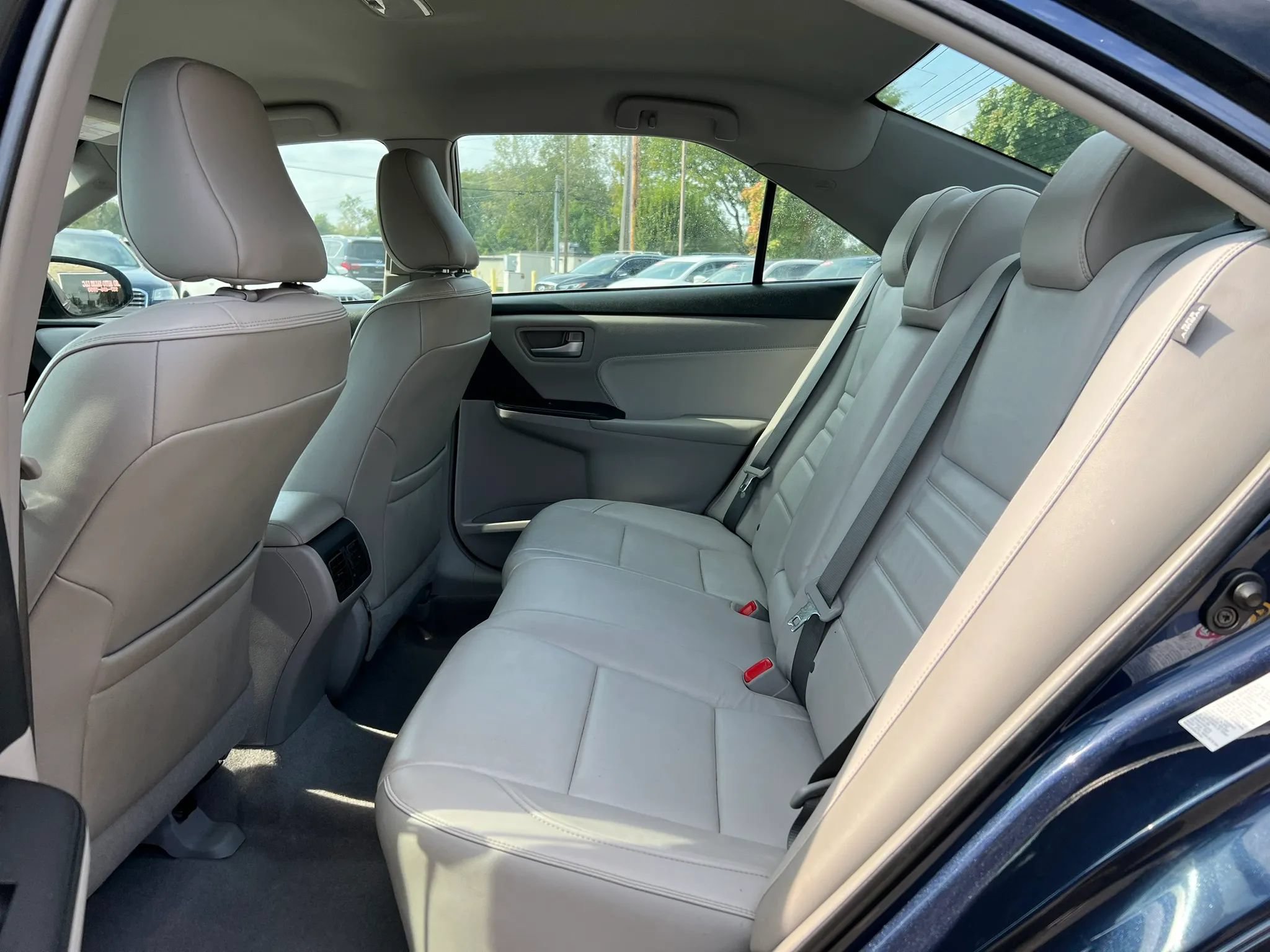 Used 2016 Toyota Camry XLE w/ Protection Package (Q2) FWD image 27