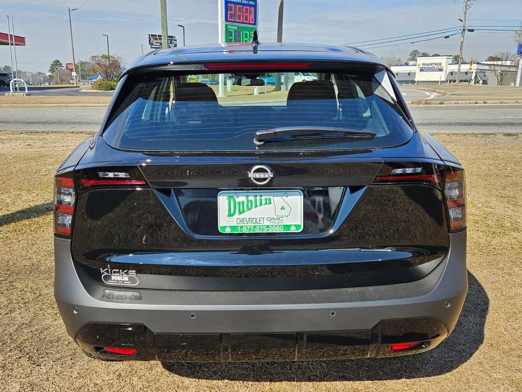 New 2026 Nissan Kicks S image 6
