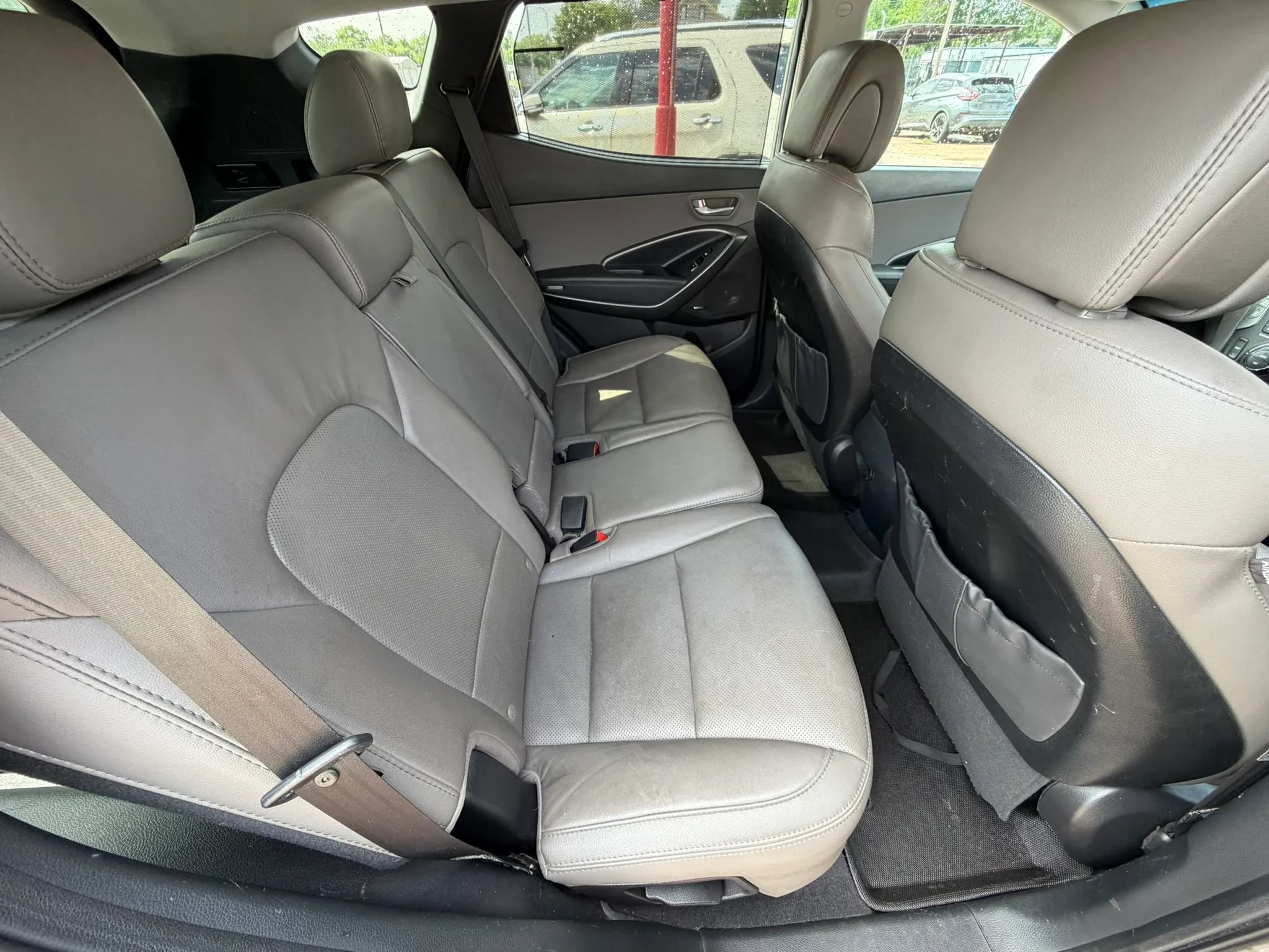 Used 2017 Hyundai Santa Fe Sport FWD image 16