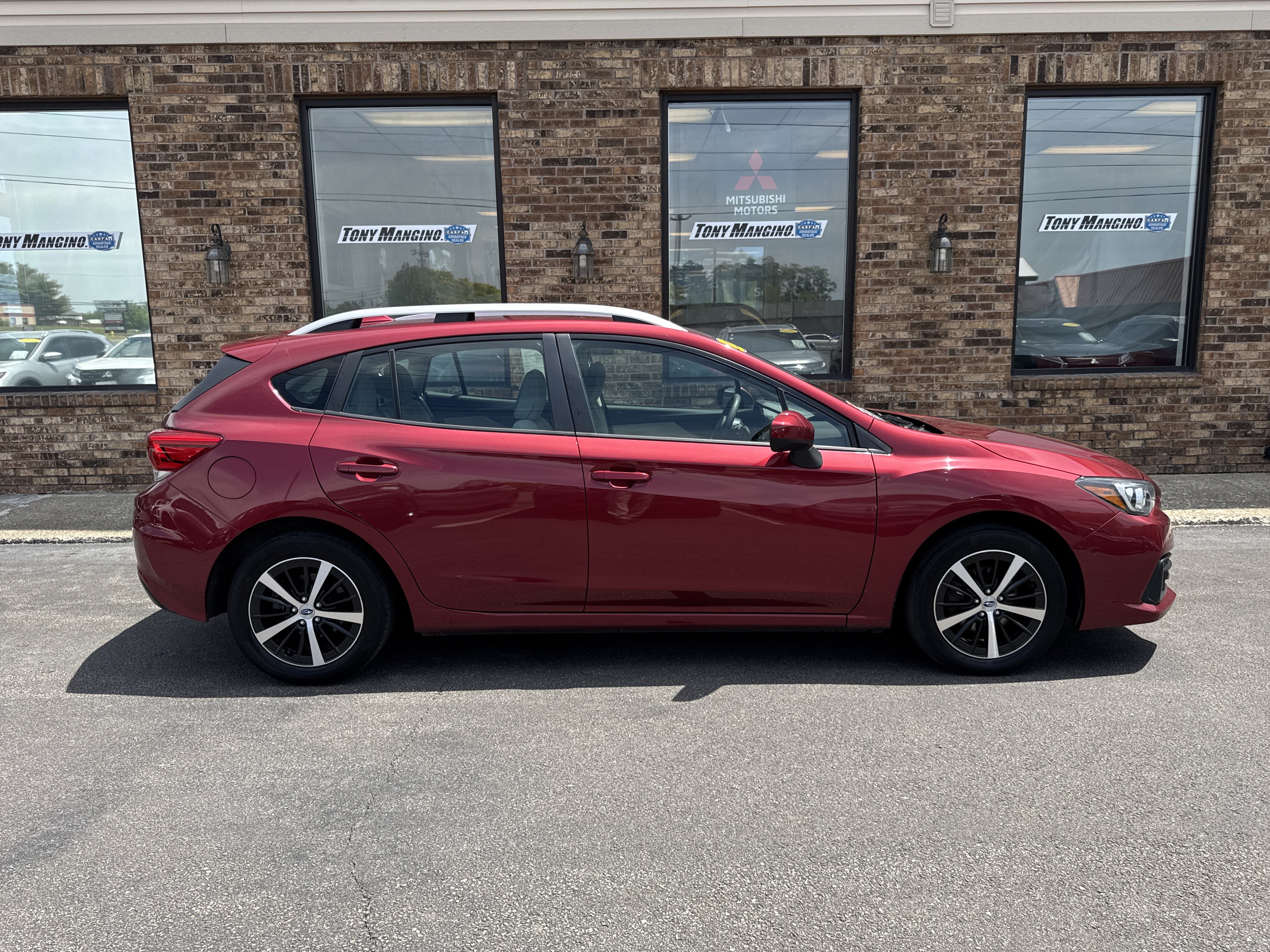 Used 2022 Subaru Impreza 2.0i Premium AWD/4WD image 6