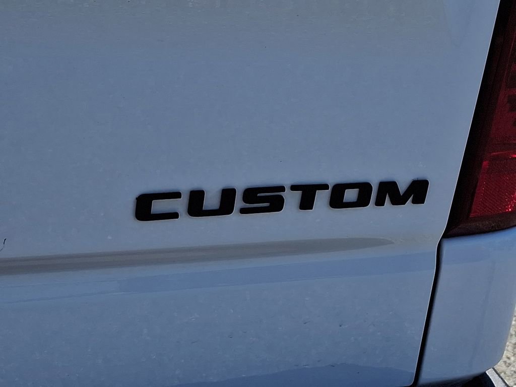 Used 2023 Chevrolet Silverado 1500 Custom w/ LPO, Dark Essentials Package image 28