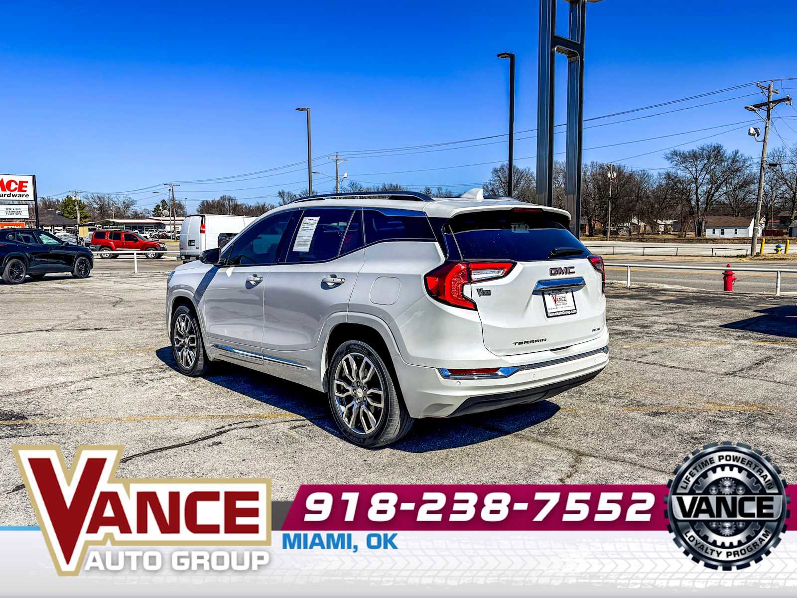 Used 2022 GMC Terrain Denali w/ Denali Premium Package image 5