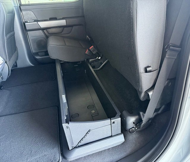 New 2025 Ford F150 XLT w/ Equipment Group 302A MID image 9