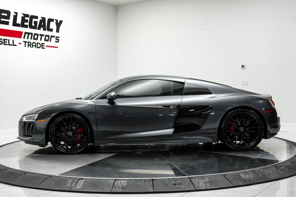 Used 2018 Audi R8 V10 AWD/4WD image 12