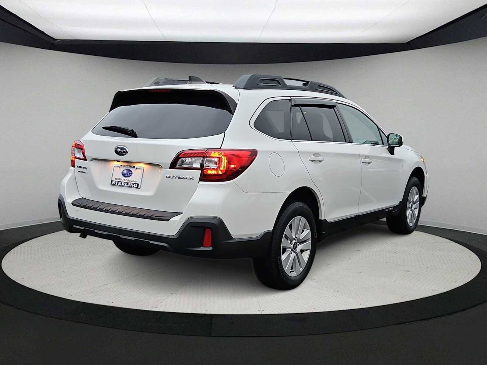 Used 2019 Subaru Outback 2.5i Premium image 8