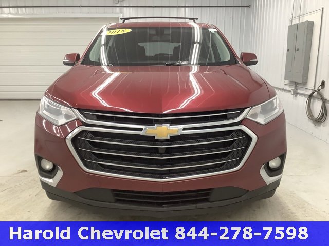 Used 2018 Chevrolet Traverse LT image 2