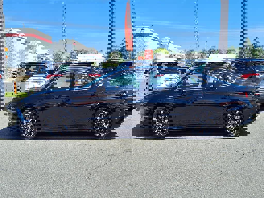 Used 2025 Hyundai Sonata SEL image 3