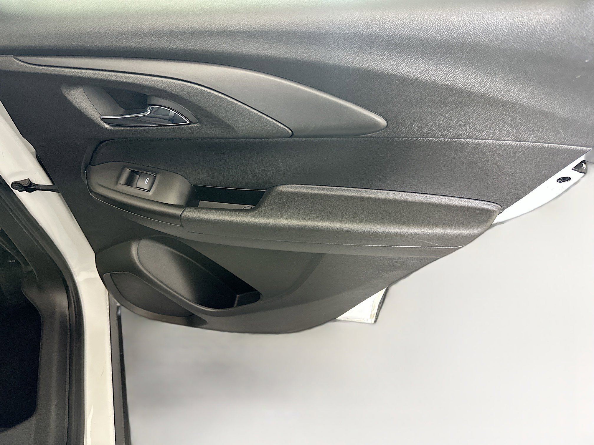 Used 2021 Chevrolet TrailBlazer L image 28