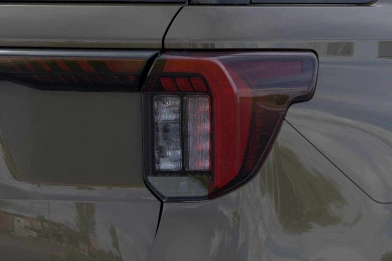 New 2026 Ford Explorer ST-Line w/ Premium Package RWD image 51