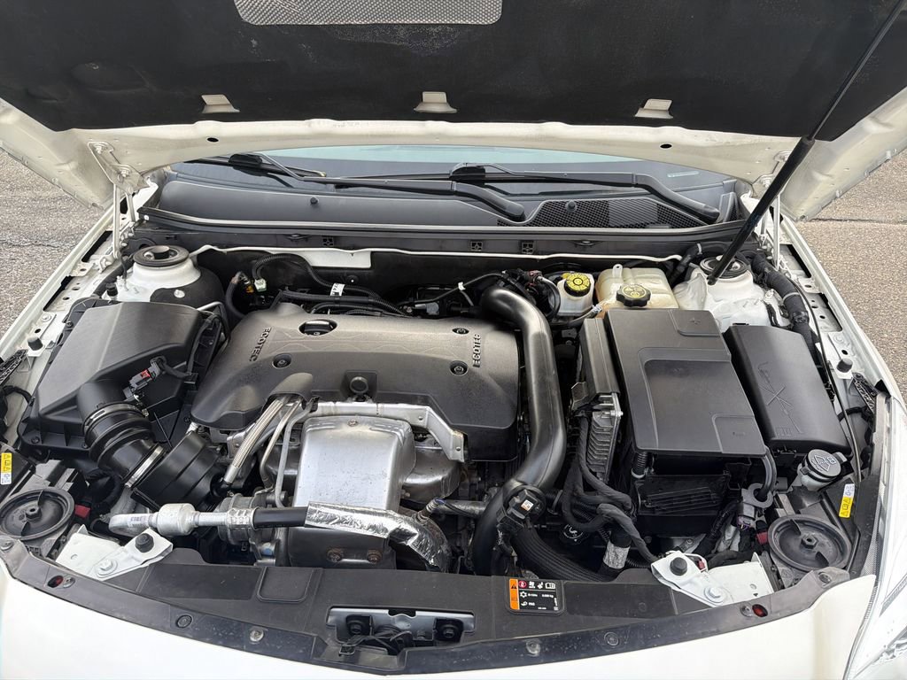 Used 2015 Buick Regal Premium w/ Driver Confidence Package #2 image 34